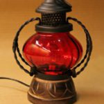 Craftykart Decorative Wooden Electric Hanging Table Lamp Holder Lantern with Red, 9x9x18cm